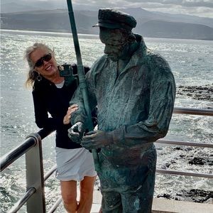 Meet your Posher, Cary